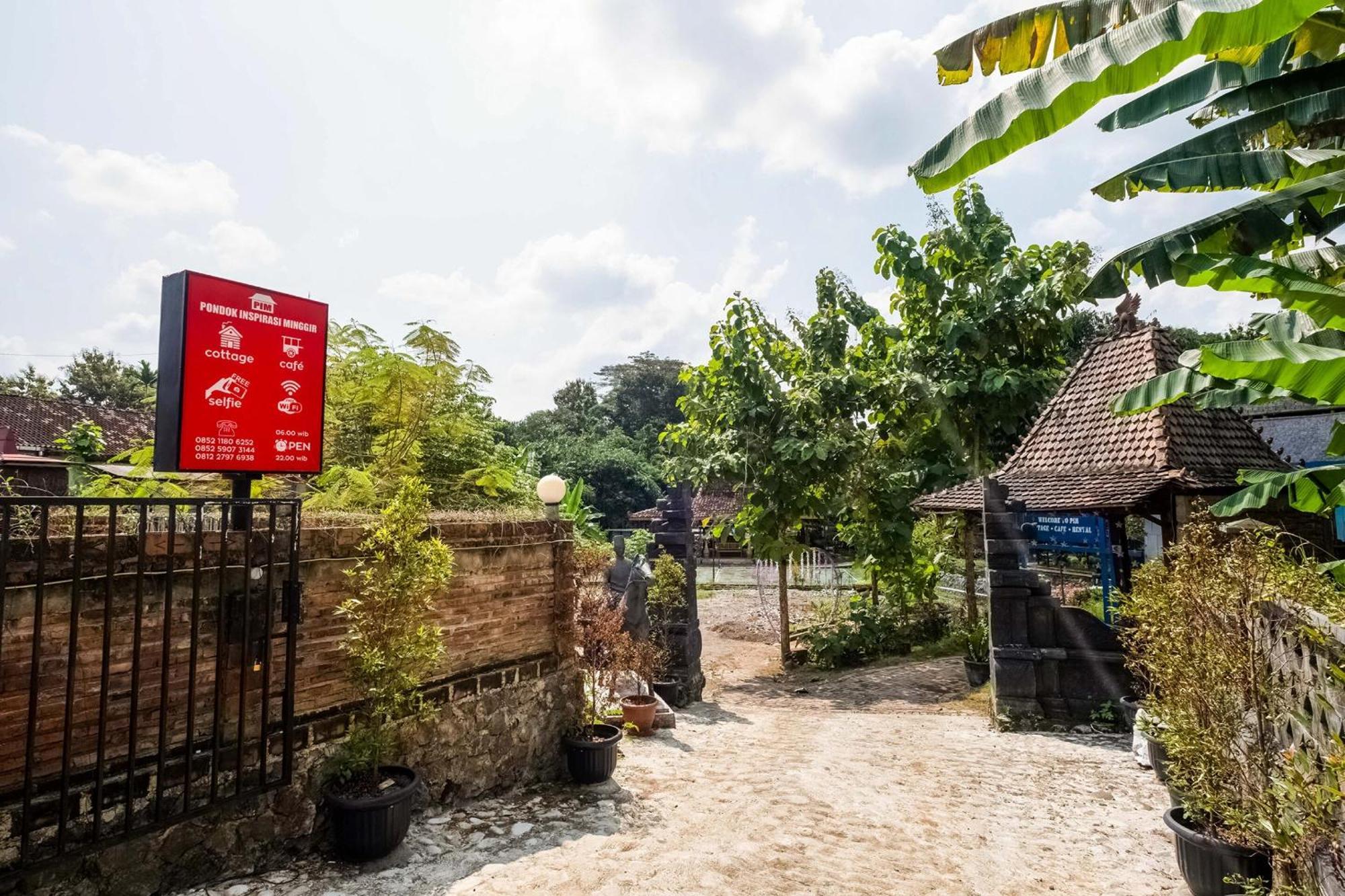 Oyo 3562 Pondok Inspirasi Minggir Klangkapang Exteriör bild